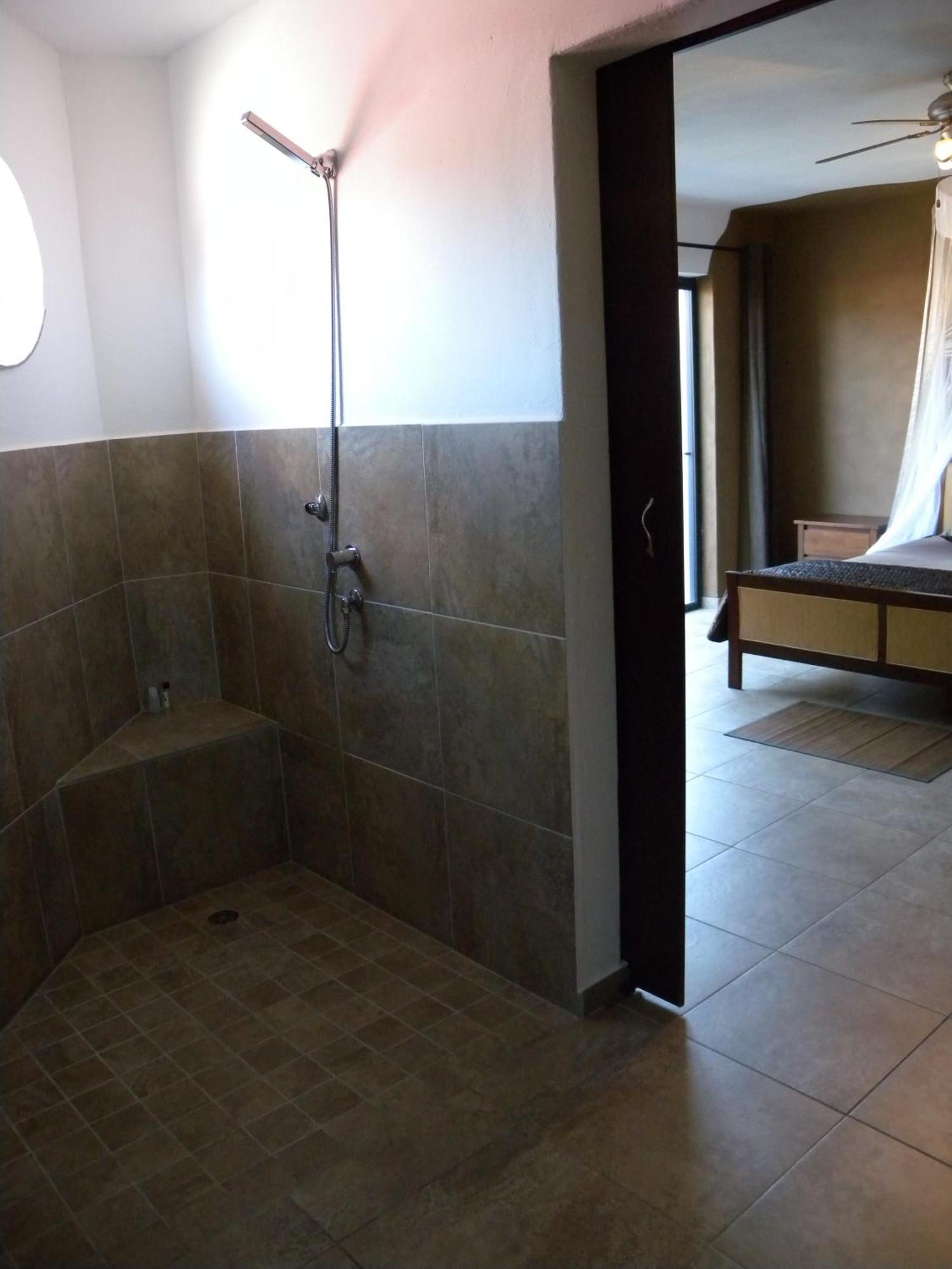 Capetown 4U Guesthouse Bloubergstrand Extérieur photo