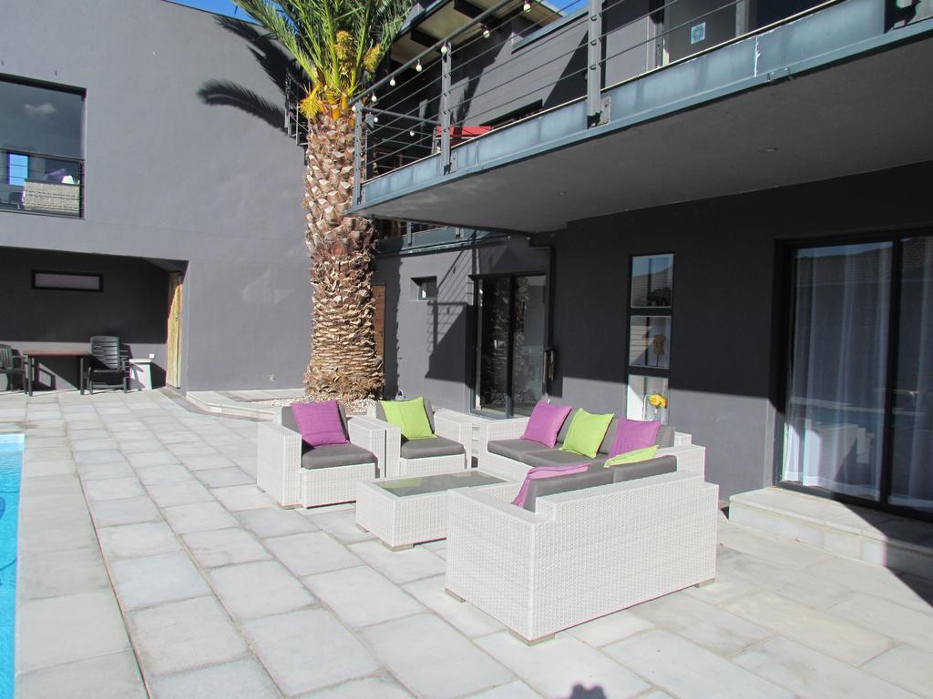 Capetown 4U Guesthouse Bloubergstrand Extérieur photo
