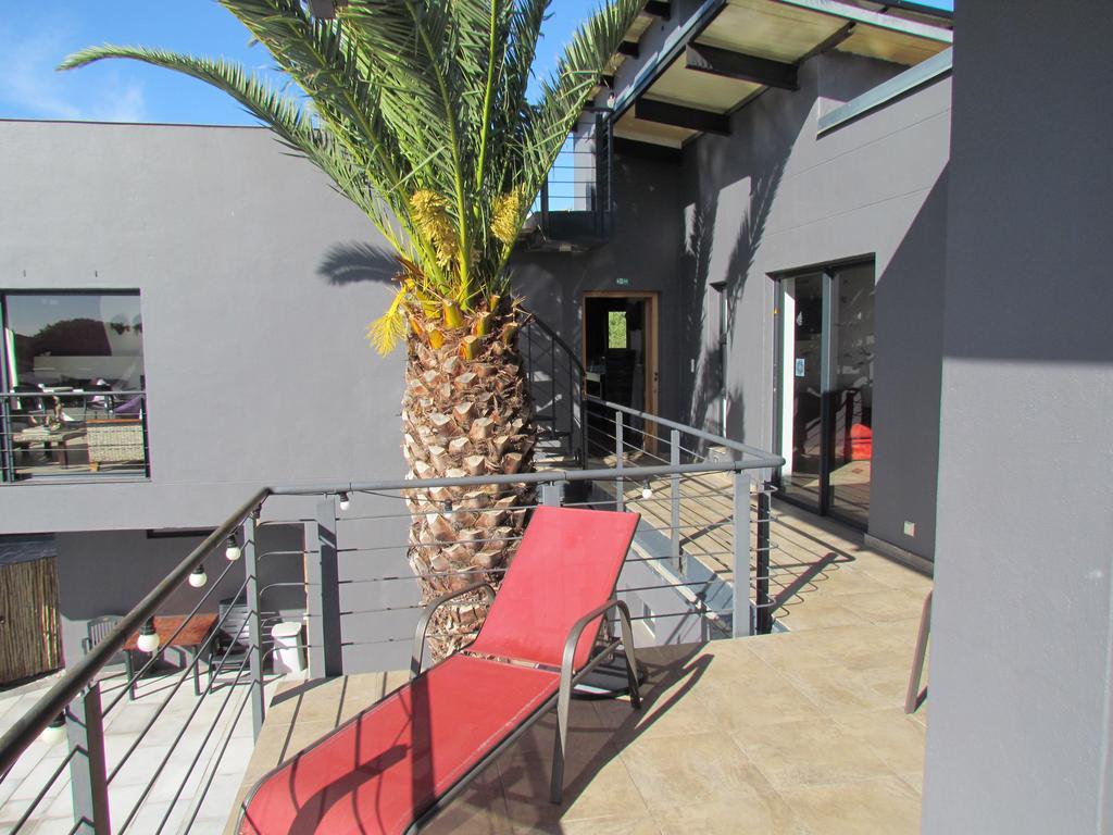 Capetown 4U Guesthouse Bloubergstrand Extérieur photo
