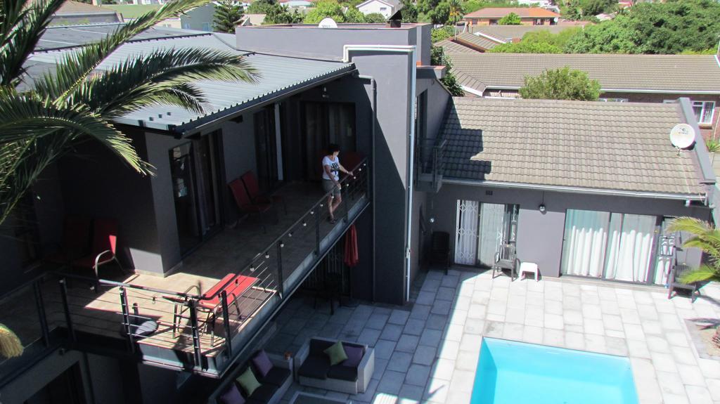 Capetown 4U Guesthouse Bloubergstrand Extérieur photo