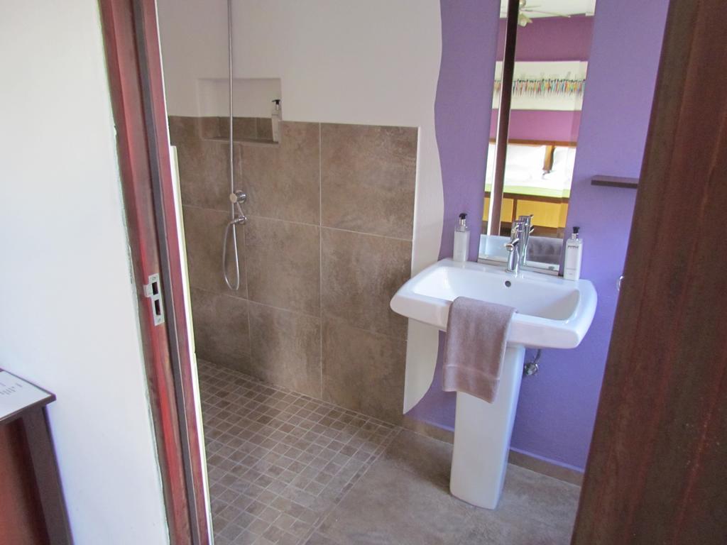 Capetown 4U Guesthouse Bloubergstrand Extérieur photo