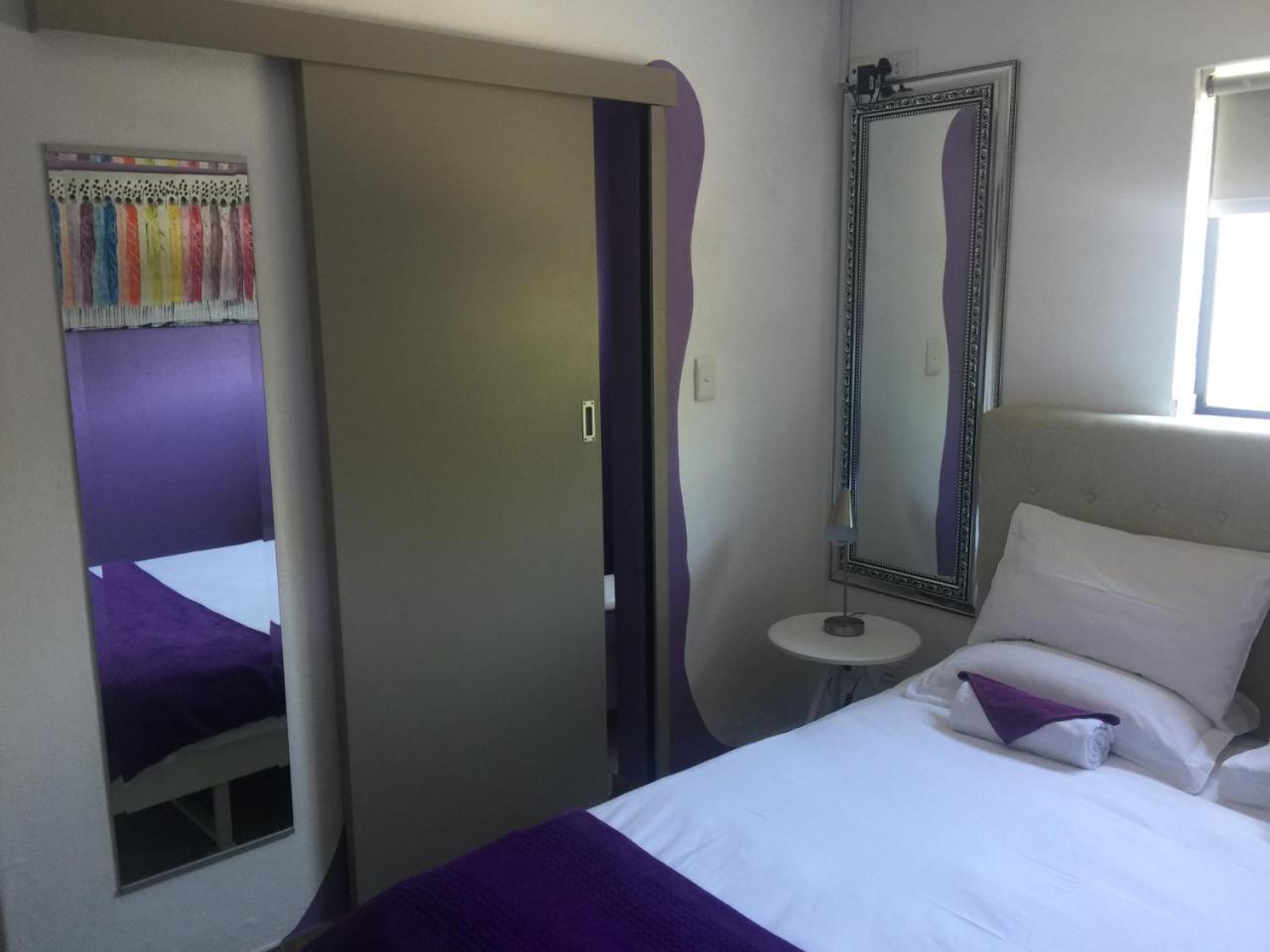 Capetown 4U Guesthouse Bloubergstrand Extérieur photo