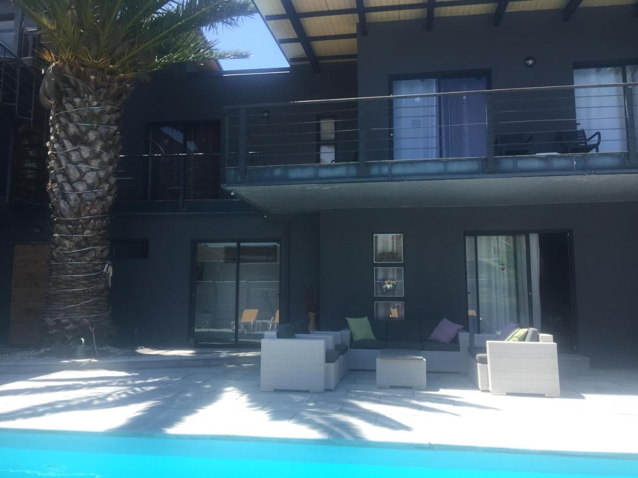 Capetown 4U Guesthouse Bloubergstrand Extérieur photo