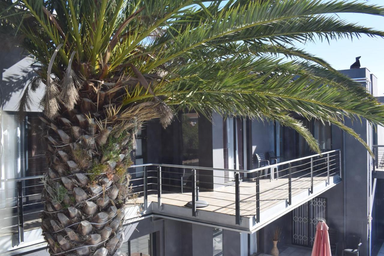Capetown 4U Guesthouse Bloubergstrand Extérieur photo